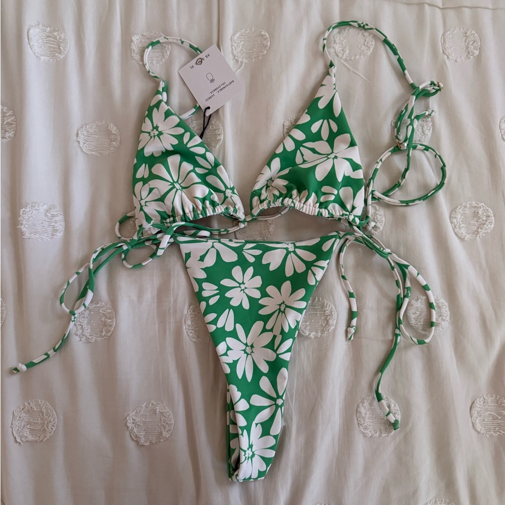 Skatie Green and White Floral String Bikini - Picture 2 of 11
